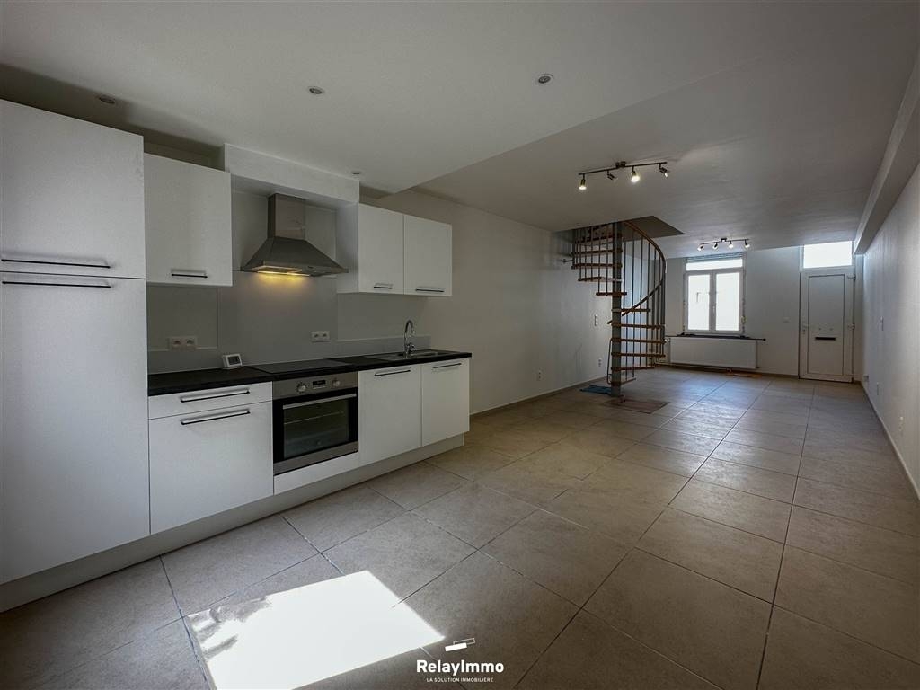 Maison à louer à Tournai 7500 775.00€ 3 chambres 90.00m² - annonce 544101