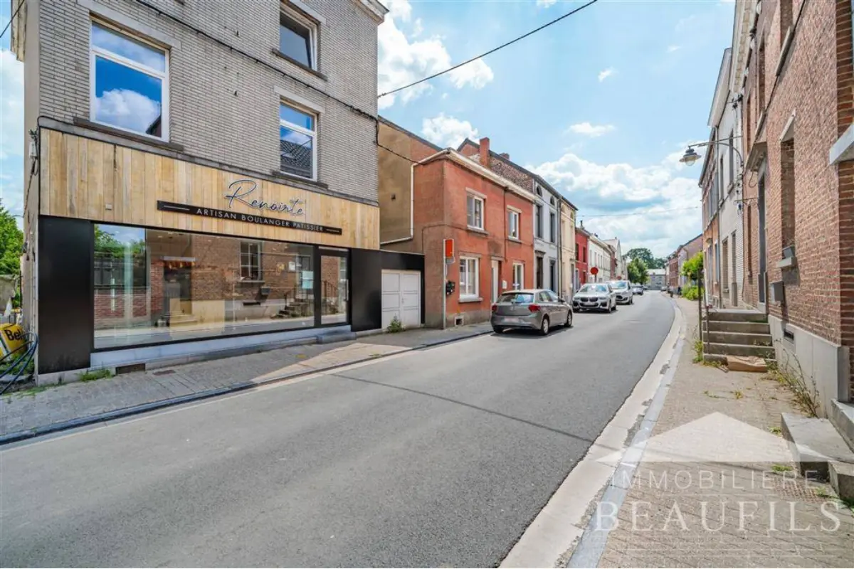 Maison à vendre à Feluy 7181 350000.00€ 5 chambres 427.00m² - annonce 545414