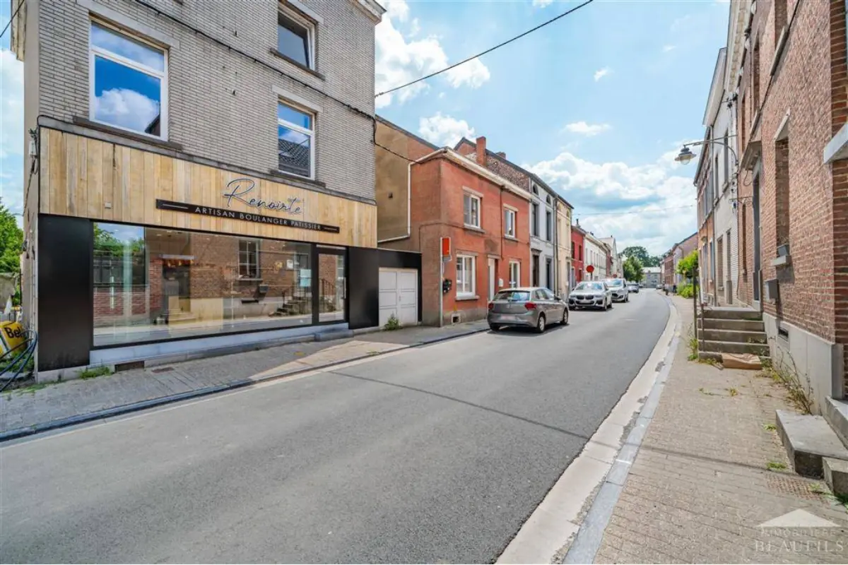 Maison à vendre à Feluy 7181 350000.00€ 5 chambres 427.00m² - annonce 545414