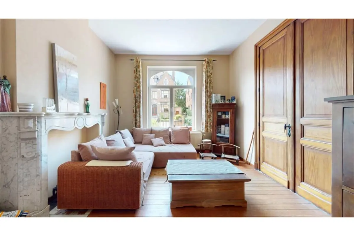 Maison à vendre à Mont-sur-Marchienne 6032 100000.00€ 4 chambres 210.00m² - annonce 545657