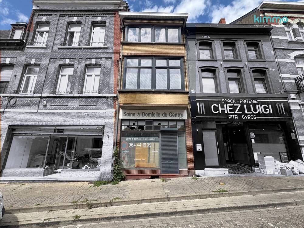 Immeuble de rapport - Immeuble à appartement à vendre à Morlanwelz 7140 99000.00€ 4 chambres 220.00m² - annonce 545590