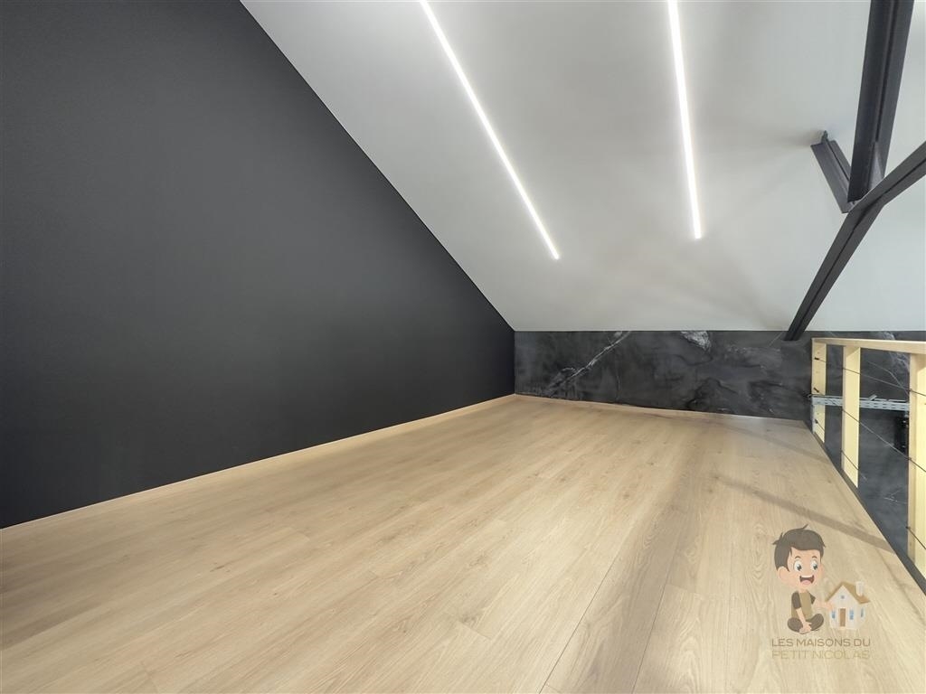 Commerce à  à Marcinelle 6001 650.00€  chambres m² - annonce 545862