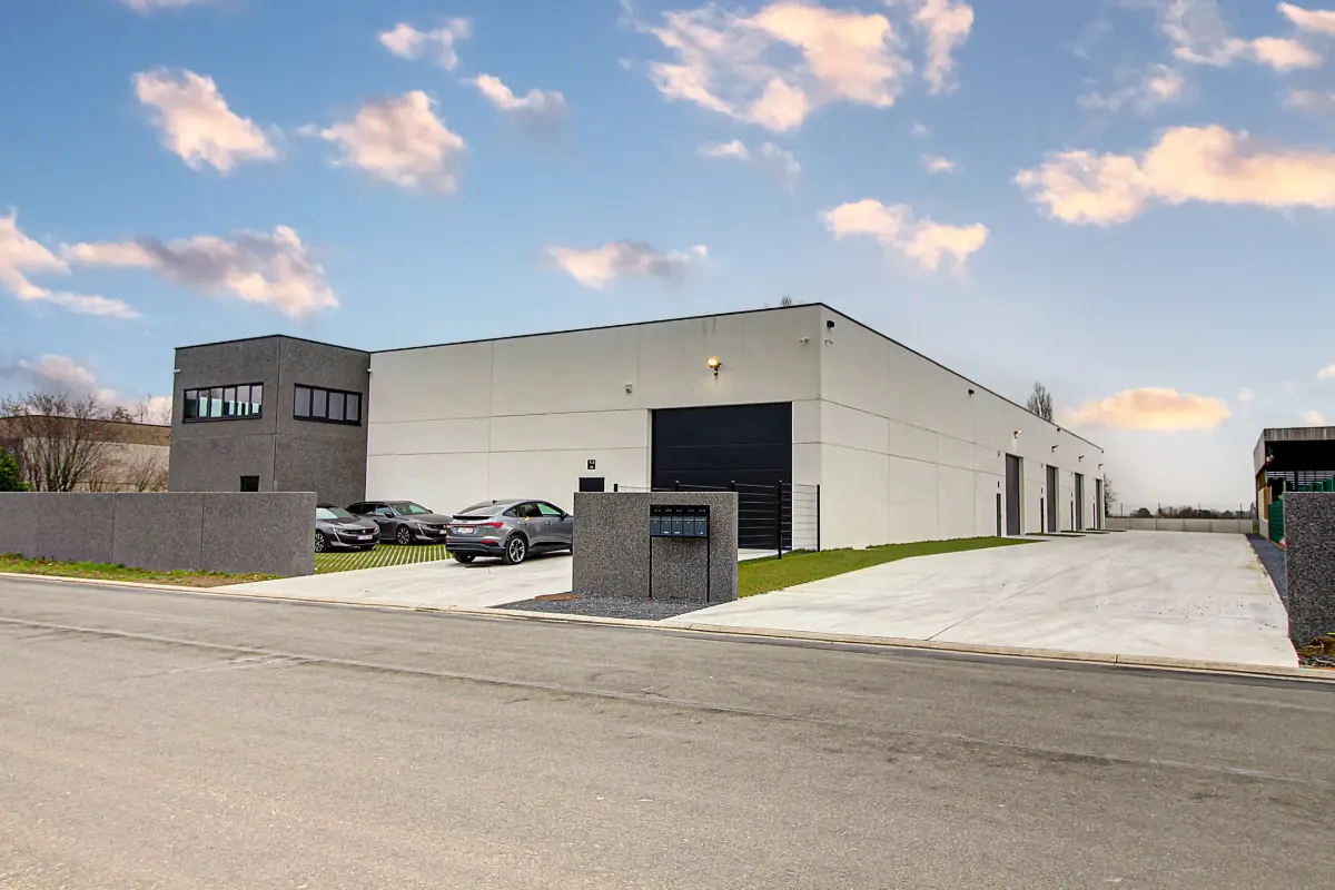 Commerce à louer à Herseaux 7712 1400.00€  chambres 300.00m² - annonce 546230