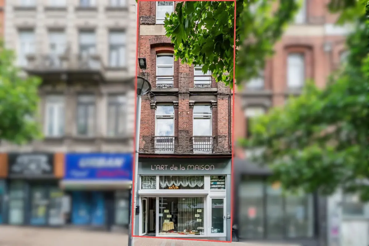 Immeuble mixte à vendre à Charleroi 6000 249000.00€ 3 chambres 182.00m² - annonce 546116
