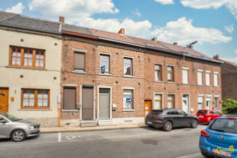 Maison à vendre à Houdeng-Goegnies 7110 135000.00€ 3 chambres m² - annonce 548147