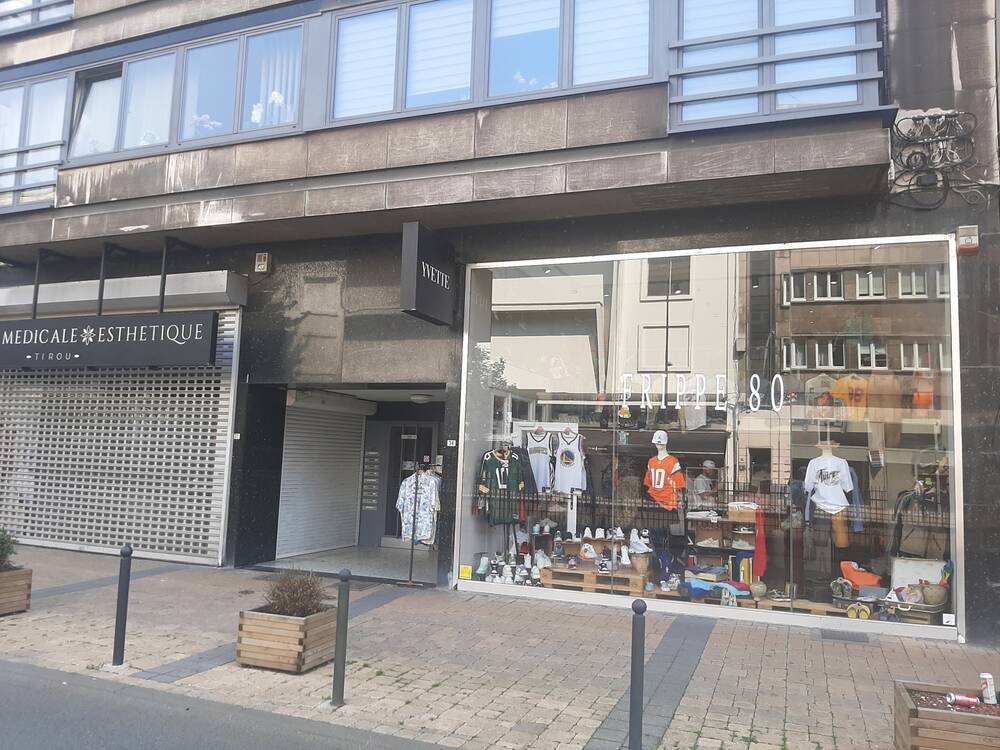 Appartement à louer à Charleroi 6000 590.00€ 1 chambres 70.00m² - annonce 547966