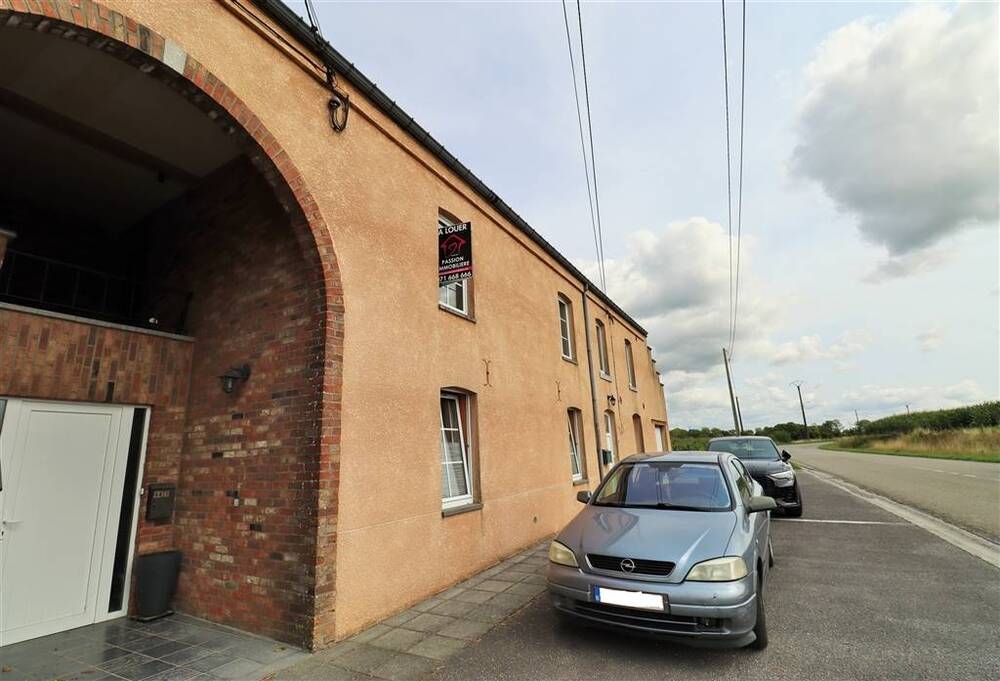Appartement à louer à Froidchapelle 6440 650.00€ 2 chambres 120.00m² - annonce 549302