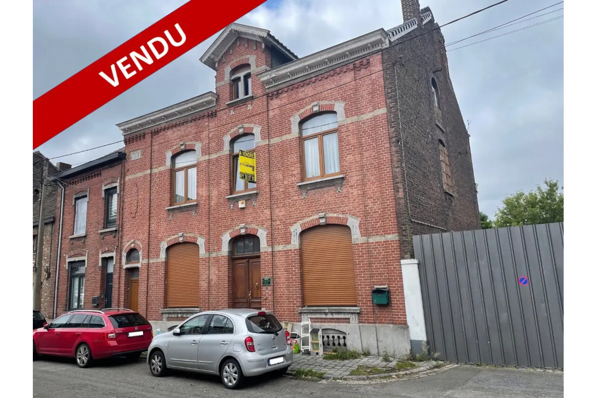Maison à vendre à Jumet 6040 230000.00€ 6 chambres 385.00m² - annonce 548793