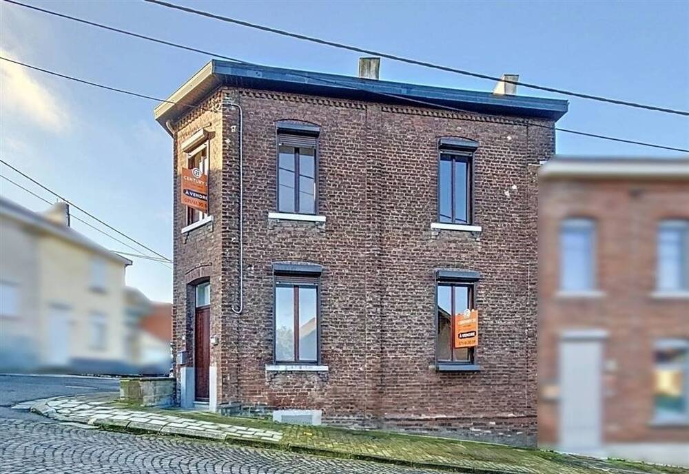 Maison à vendre à Couillet 6010 116000.00€ 2 chambres 107.00m² - annonce 549434