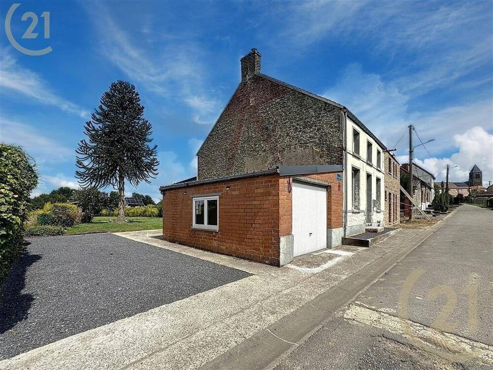Maison à louer à Roucourt 7601 990.00€ 3 chambres 130.00m² - annonce 549991