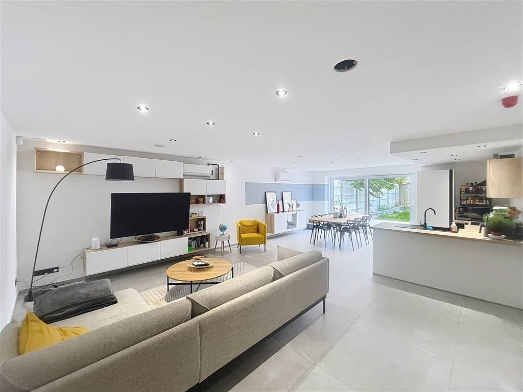 Appartement à louer à Acoz 6280 1200.00€ 2 chambres 90.00m² - annonce 550647