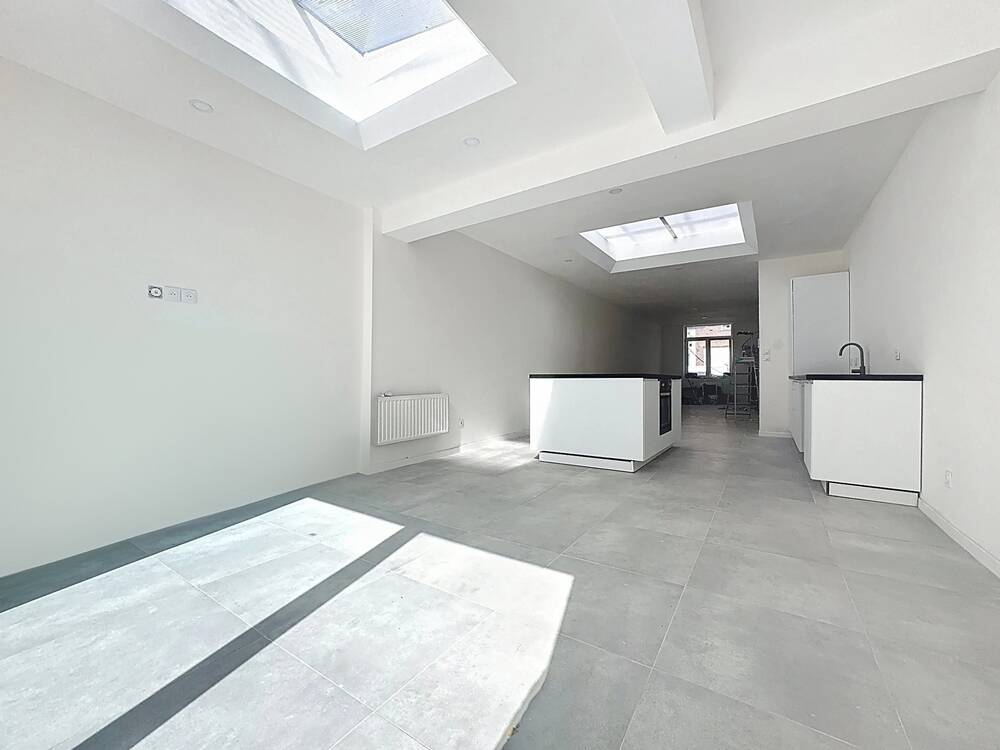 Maison à vendre à Mouscron 7700 169000.00€ 3 chambres 149.00m² - annonce 562928