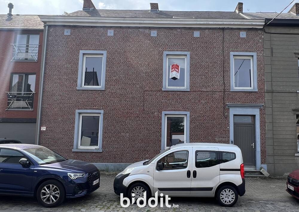 Maison à vendre à Courcelles 6180 70000.00€ 4 chambres m² - annonce 551026