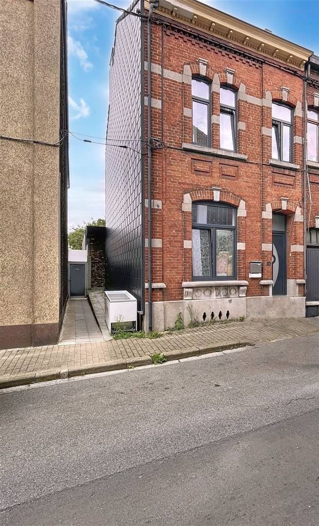 Maison à vendre à Gilly 6060 249000.00€ 4 chambres 150.00m² - annonce 551905