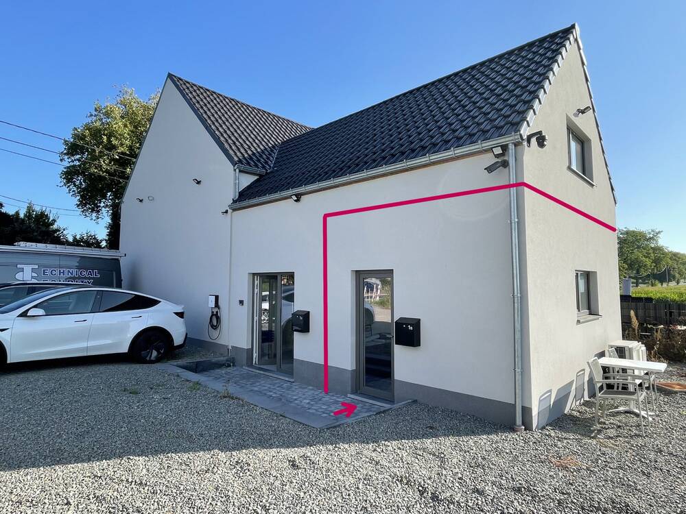 Commerce à louer à Bassilly 7830 484.00€ chambres 14.00m² - annonce 551755