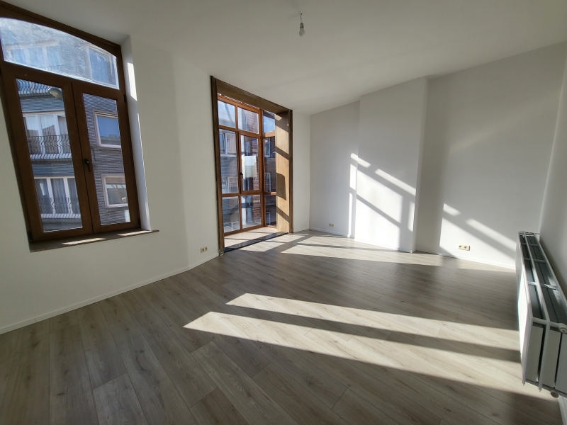 Appartement à louer à Marcinelle 6001 680.00€ 1 chambres 70.00m² - annonce 552071