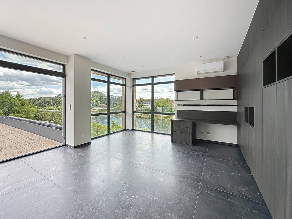 Commerce à louer à Tournai 7500 2200.00€ chambres 400.00m² - annonce 551699