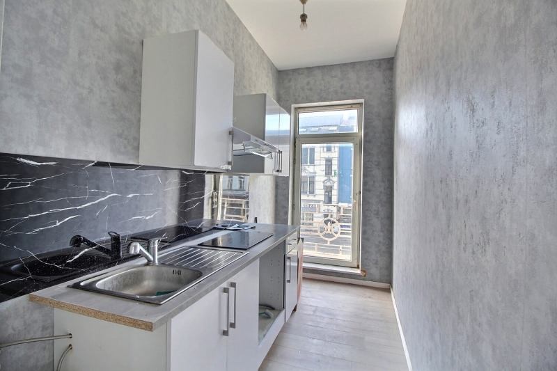 Appartement à louer à Charleroi 6000 700.00€ 1 chambres 65.00m² - annonce 552072