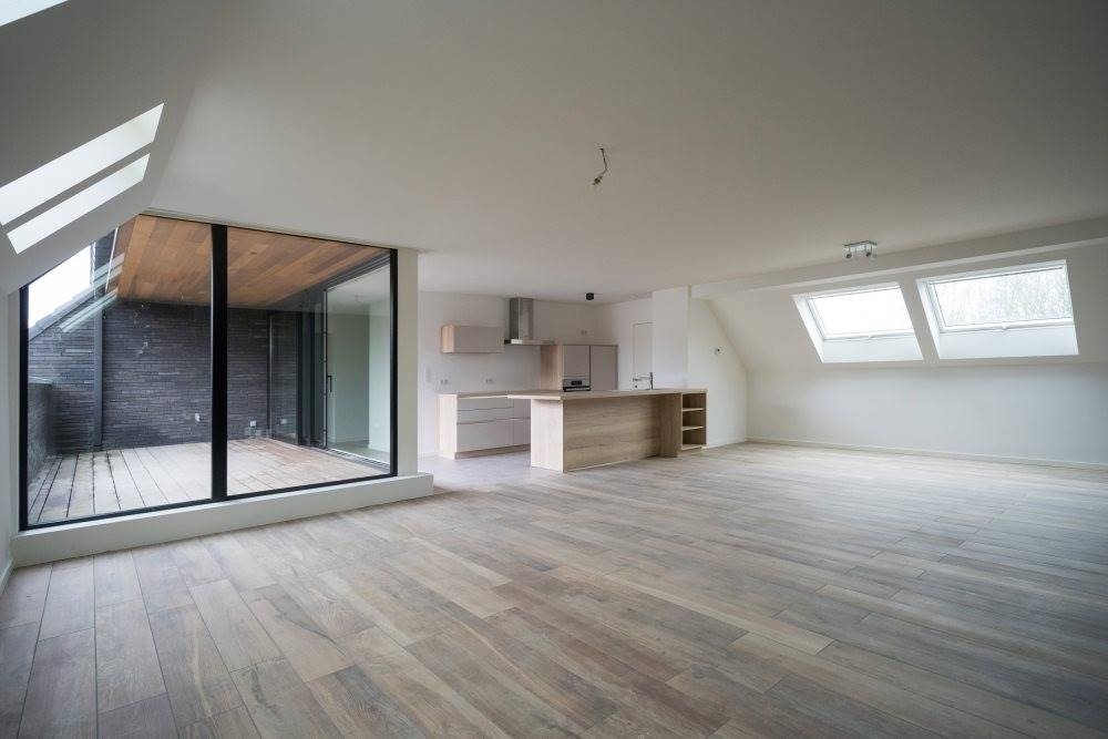 Appartement à louer à Vaulx 7536 985.00€ 3 chambres 132.00m² - annonce 552405
