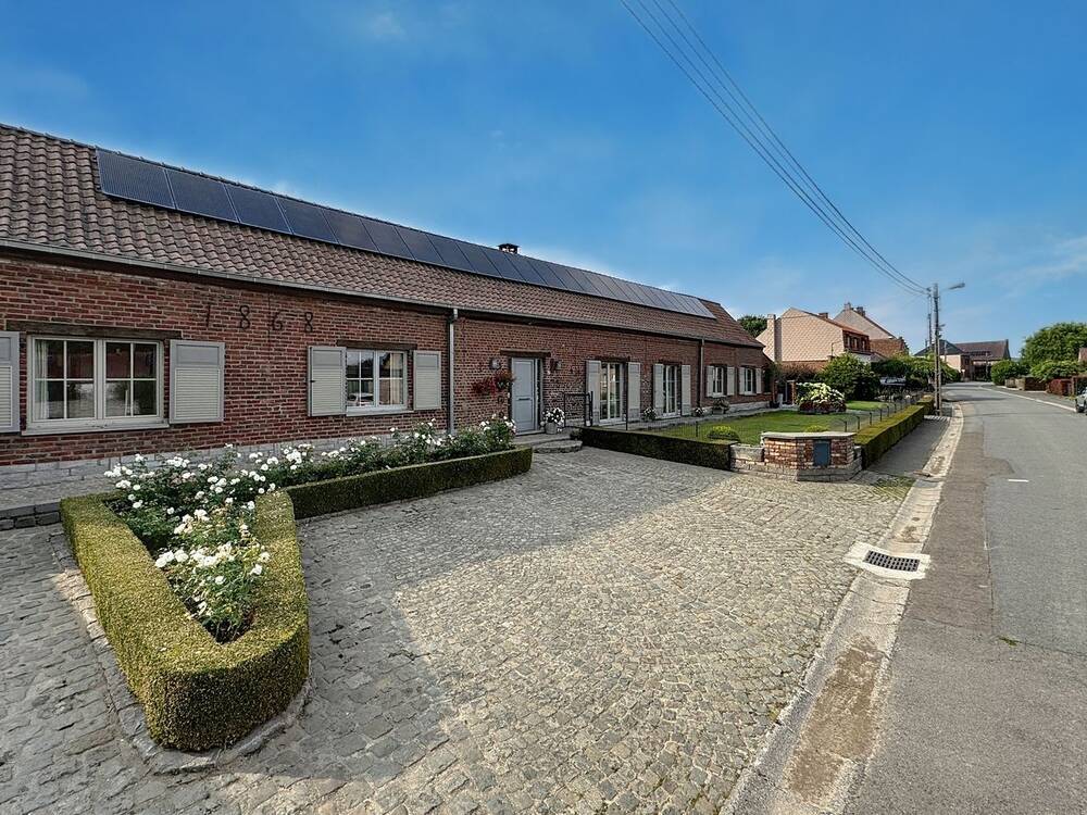 Commerce à vendre à Tongre-Notre-Dame 7951 380000.00€ 4 chambres 202.00m² - annonce 552640