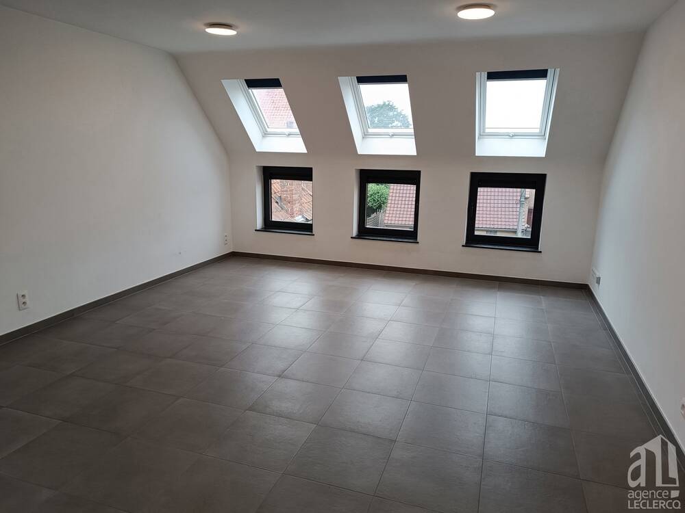 Appartement à louer à Brunehaut 7620 690.00€ 1 chambres 55.00m² - annonce 552821
