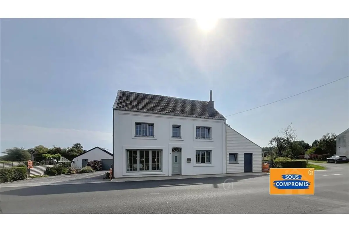 Bungalow à vendre à Seloignes 6596 250000.00€ 4 chambres 185.00m² - annonce 553000