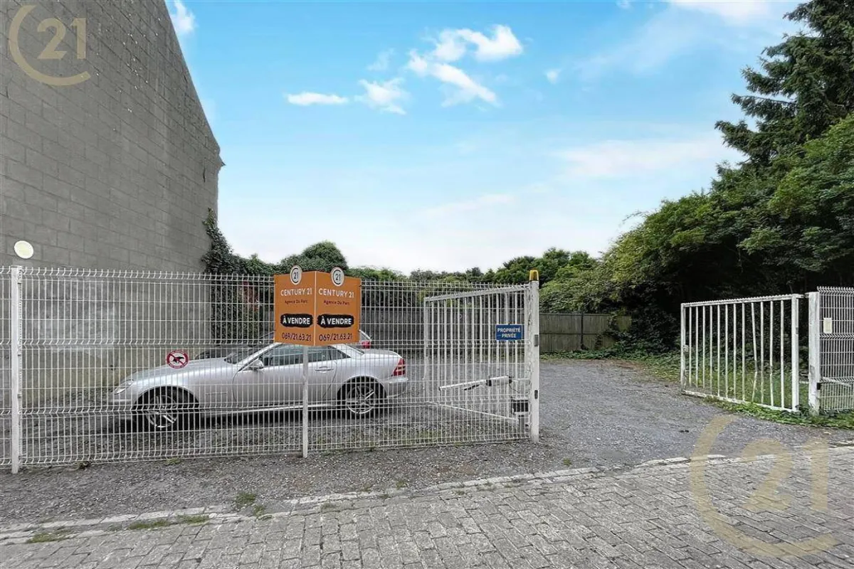 Terrain à bâtir à vendre à Leuze-en-Hainaut 7900 40000.00€  chambres m² - annonce 631552