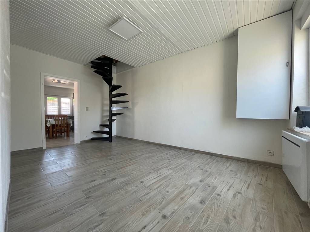 Maison à louer à Fontenoy 7643 680.00€ 1 chambres 70.00m² - annonce 555082