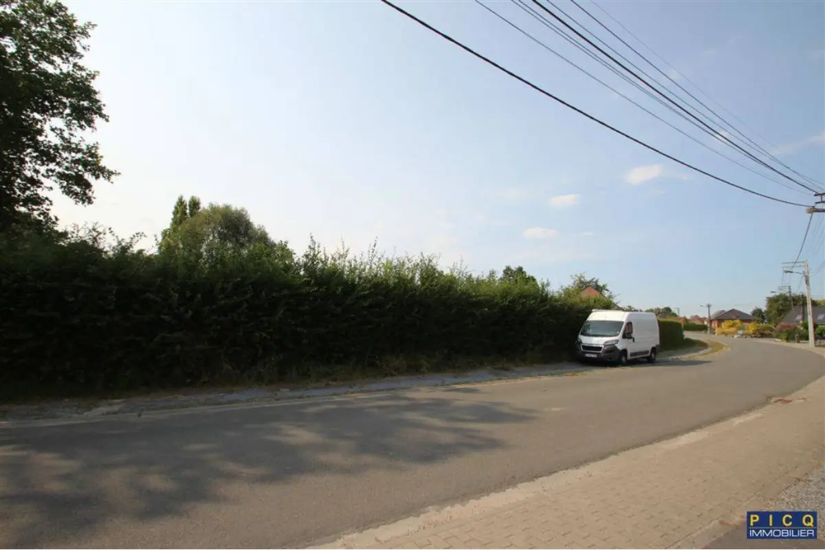 Terrain à bâtir à  à Bléharies 7620 85000.00€  chambres m² - annonce 558526