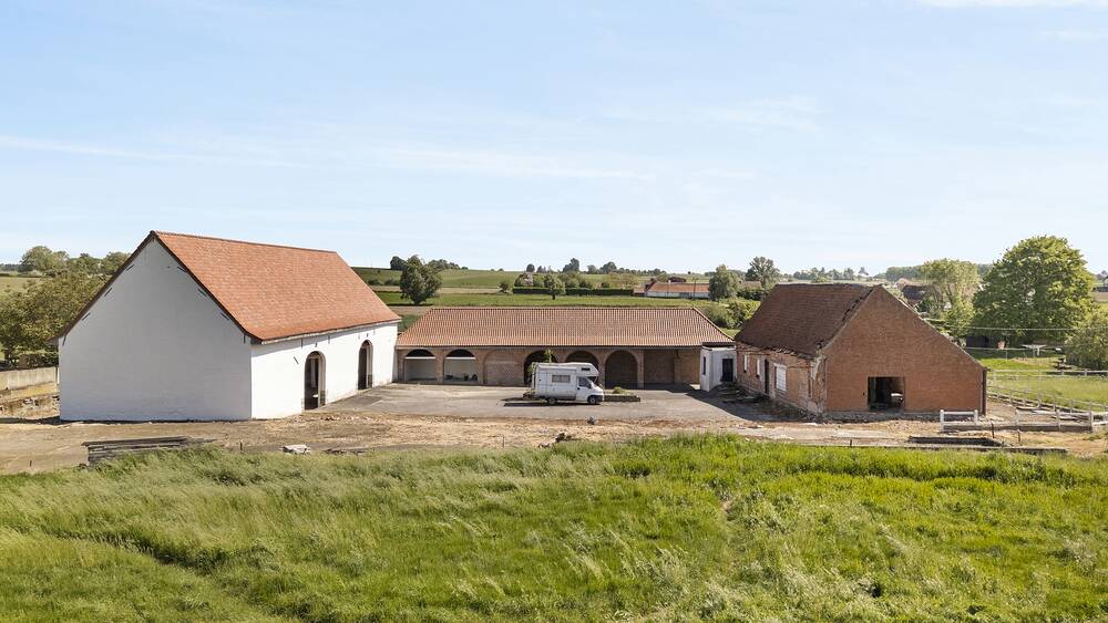 Maison à vendre à Mourcourt 7543 599000.00€ 4 chambres 1000.00m² - annonce 558226