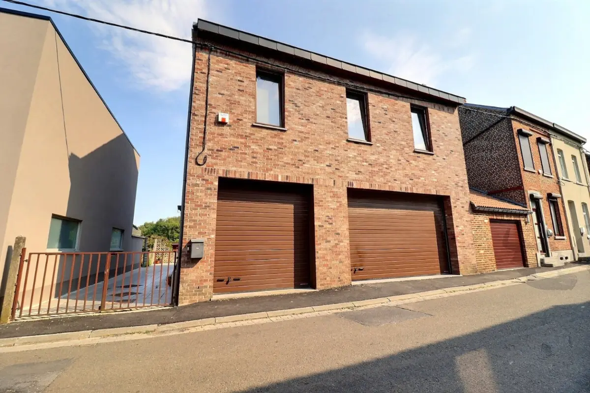 Maison à vendre à Courcelles 6180 300000.00€ 3 chambres 154.00m² - annonce 559479