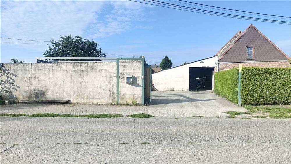 Commerce à louer à Mourcourt 7543 1500.00€  chambres 250.00m² - annonce 558963