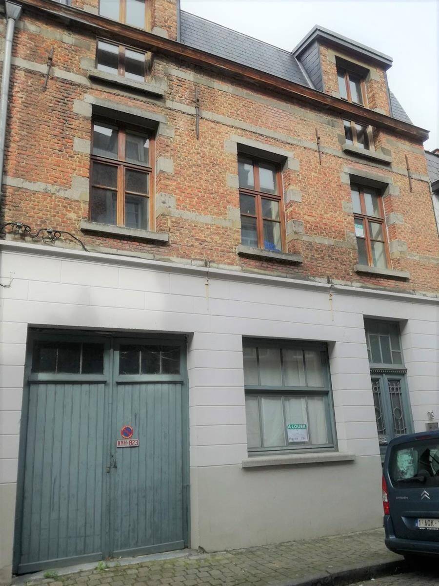 Studio à louer à Mons 7000 400.00€  chambres m² - annonce 559520