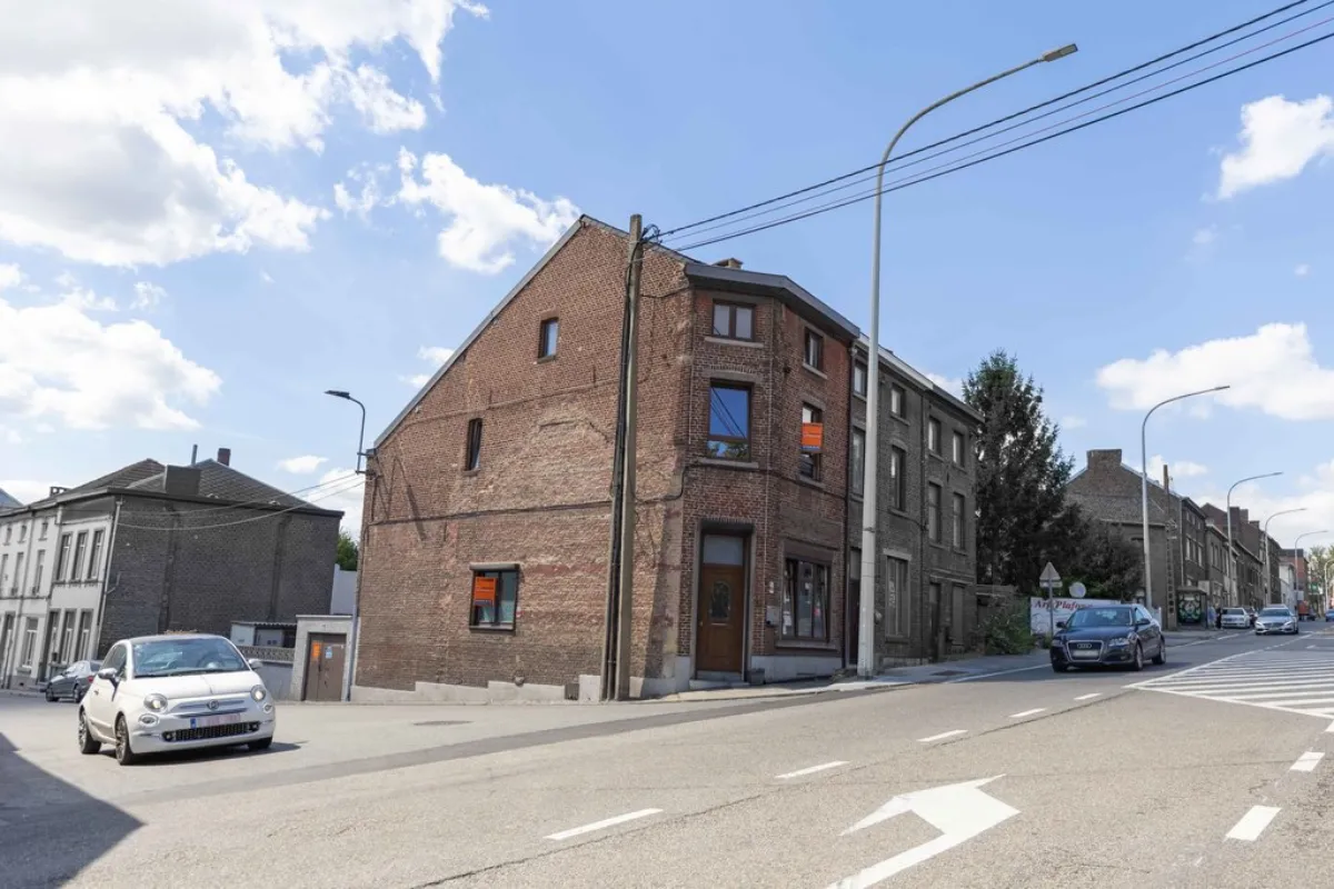 Maison à vendre à Lodelinsart 6042 165000.00€ 5 chambres 140.00m² - annonce 560354