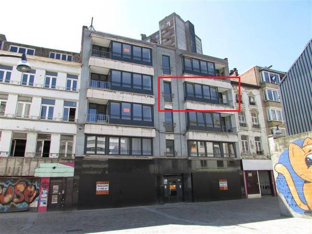 Appartement à louer à Charleroi 6000 800.00€ 3 chambres m² - annonce 560586