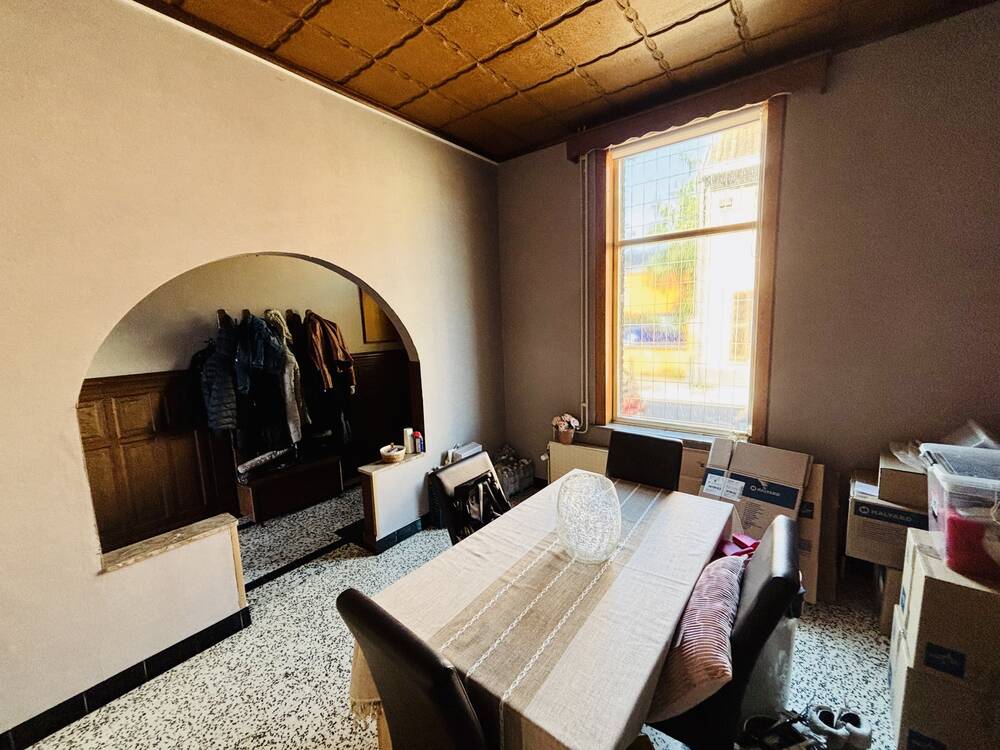 Maison à vendre à Strépy-Bracquegnies 7110 165000.00€ 2 chambres 126.00m² - annonce 561342