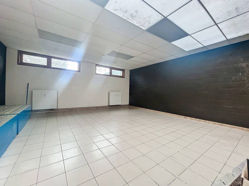 Commerce à louer à Mouscron 7700 250.00€ chambres 45.00m² - annonce 562858