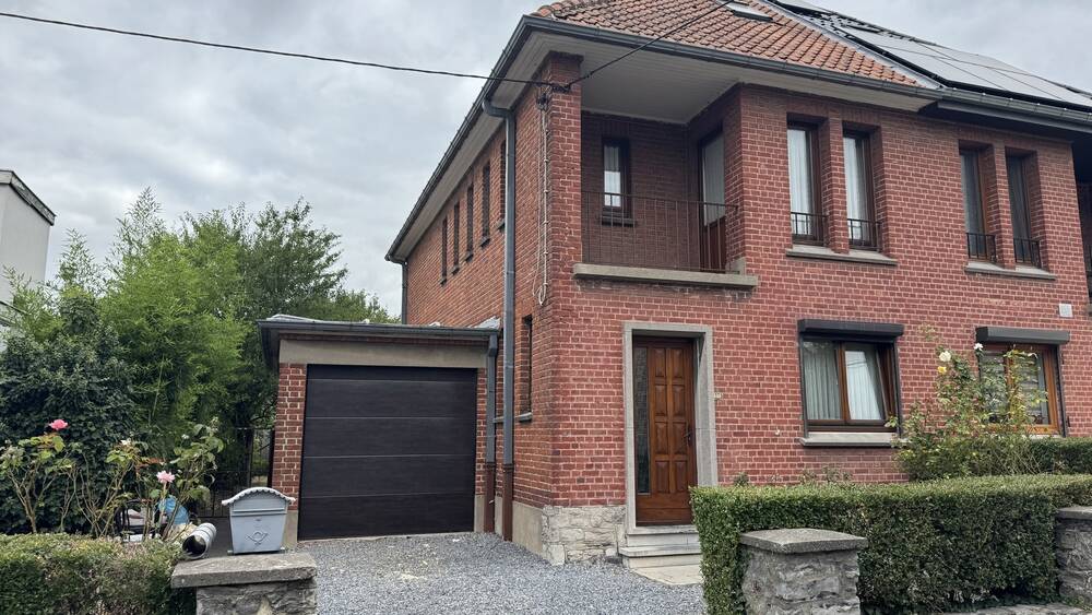Maison à louer à Quaregnon 7390 990.00€ 4 chambres m² - annonce 562646