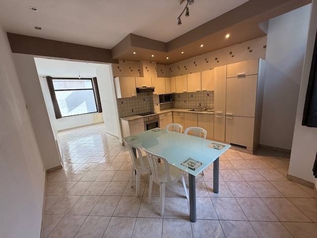 Maison à vendre à Tournai 7500 180000.00€ 4 chambres m² - annonce 563421