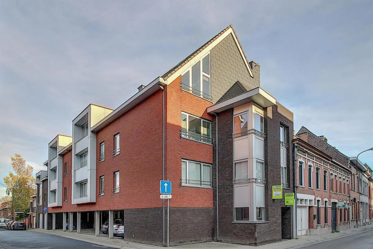 Immeuble mixte à vendre à Mouscron 7700 395000.00€ 5 chambres 216.00m² - annonce 563668