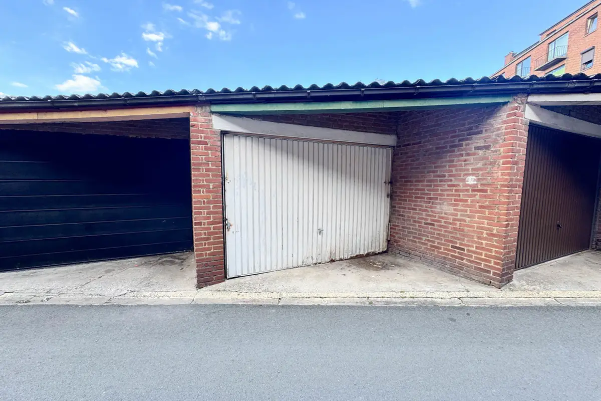 Parking / garage à vendre à Charleroi 6000 9500.00€ chambres m² - annonce 564567