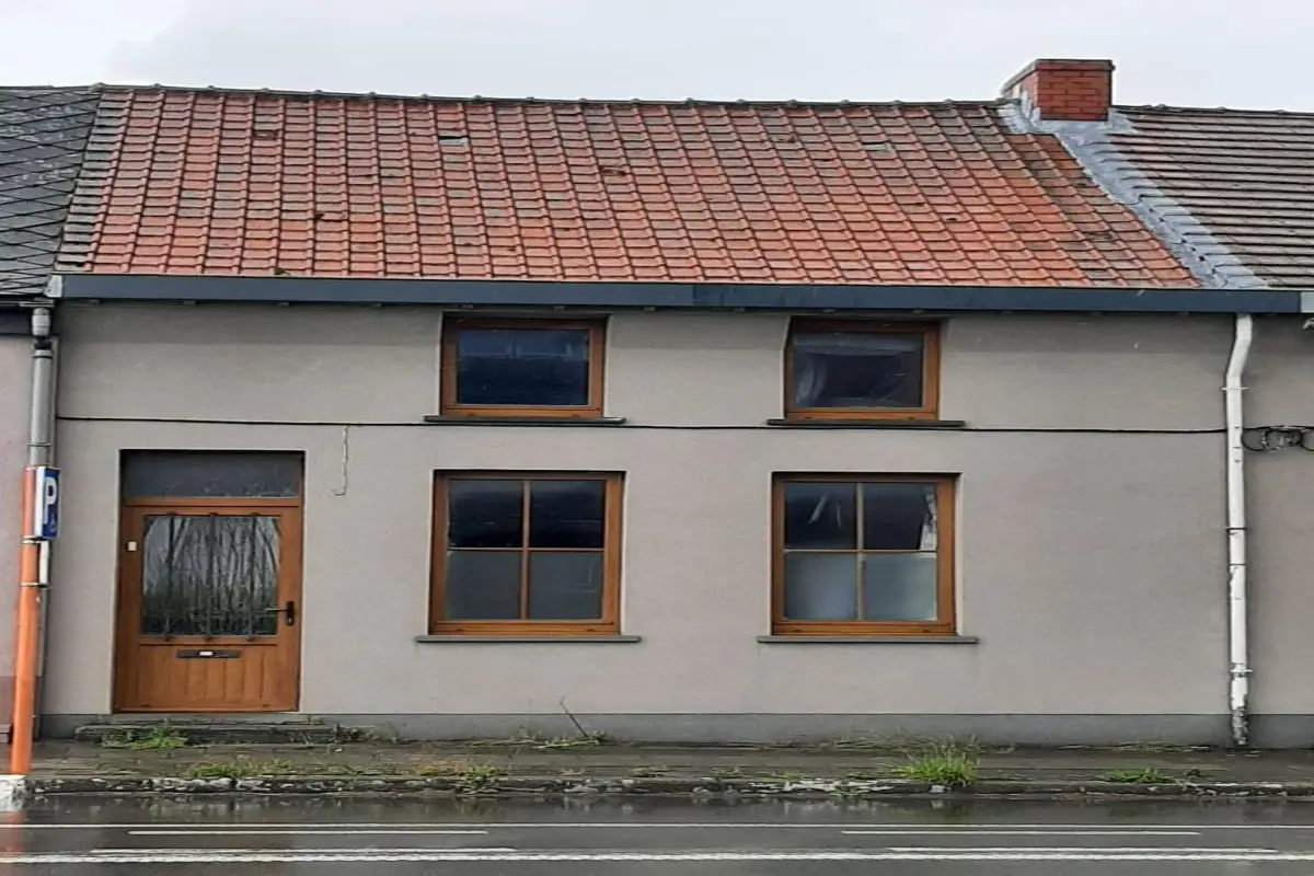 Maison à vendre à Leuze-en-Hainaut 7900 70000.00€ 3 chambres m² - annonce 564477