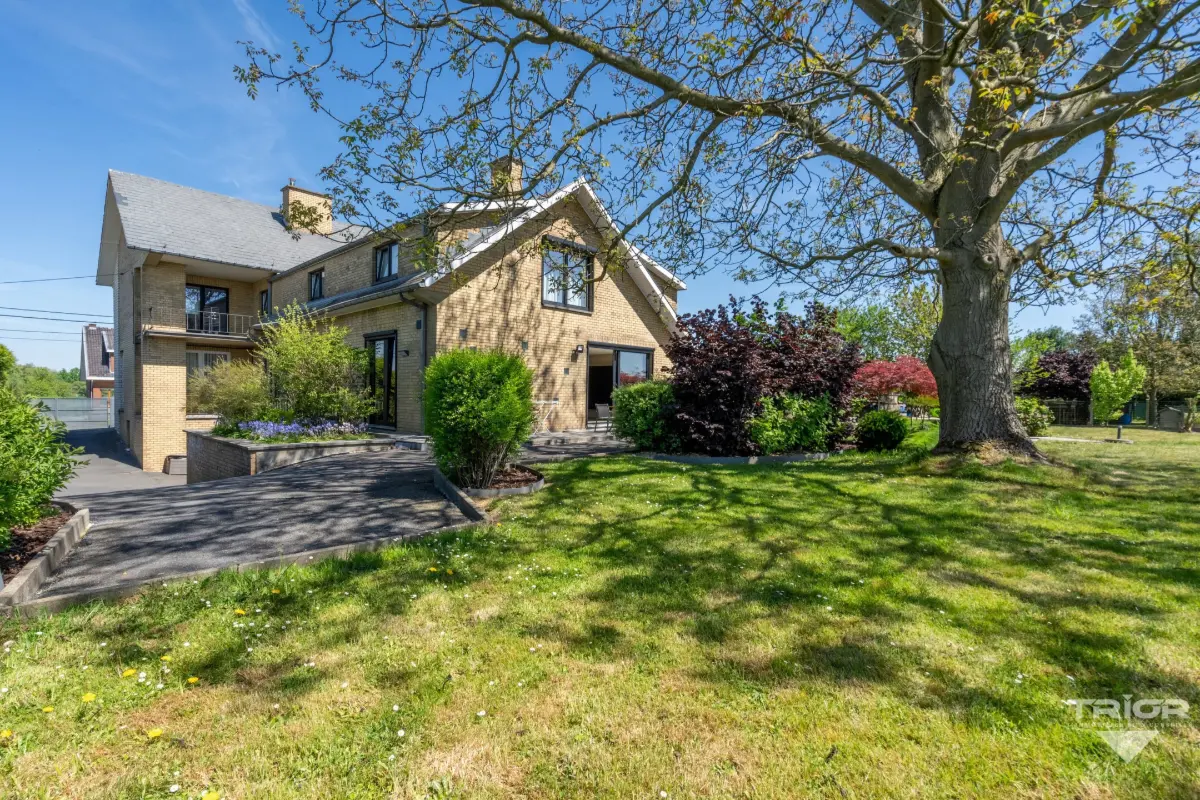 Maison à vendre à Le Roeulx 7070 649000.00€ 5 chambres 439.00m² - annonce 564895