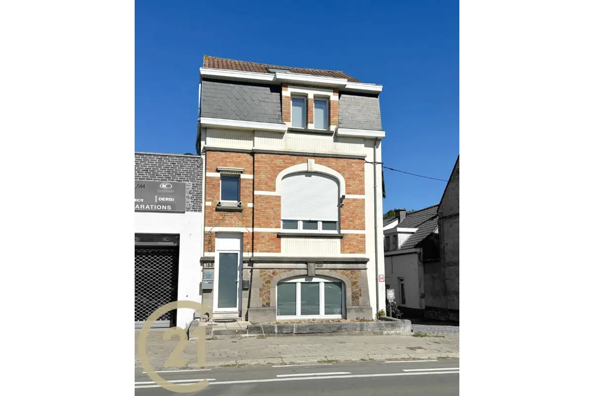 Immeuble mixte à vendre à Tournai 7500 195000.00€ 3 chambres 233.00m² - annonce 564992
