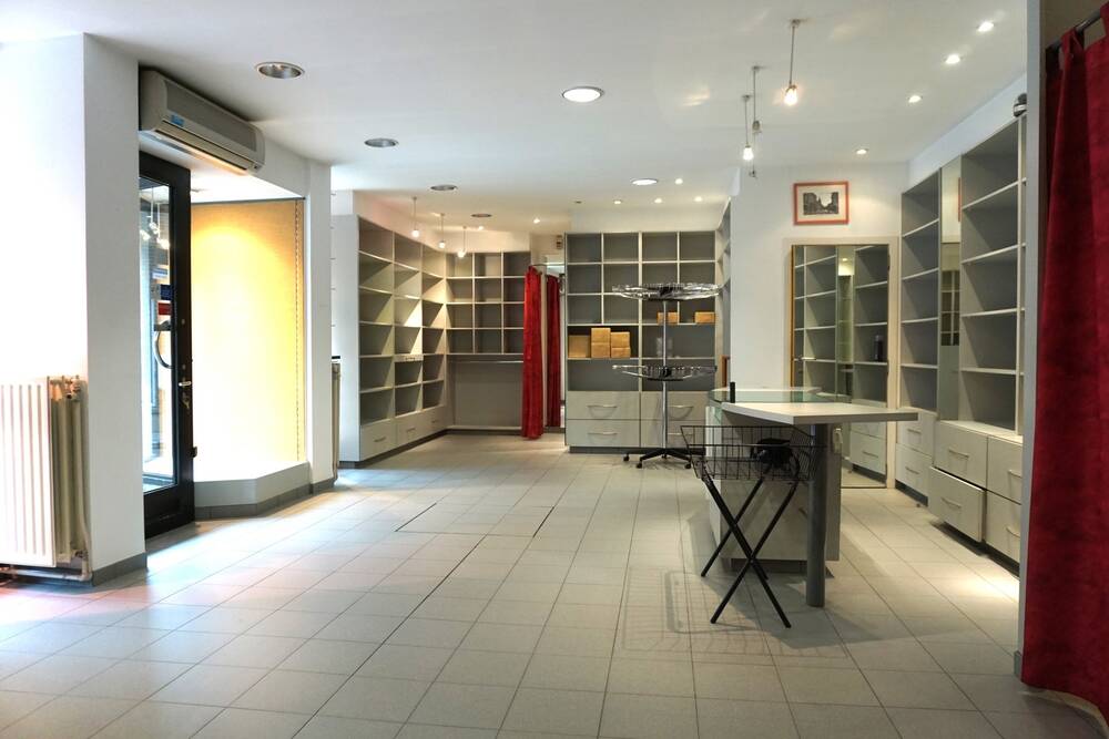 Immeuble mixte à vendre à Roux 6044 199000.00€ 2 chambres 320.00m² - annonce 566772