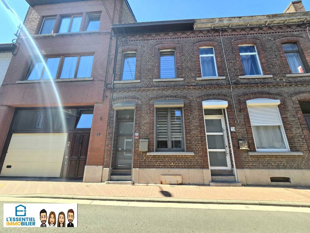 Maison à vendre à Bouffioulx 6200 195000.00€ 2 chambres m² - annonce 566237