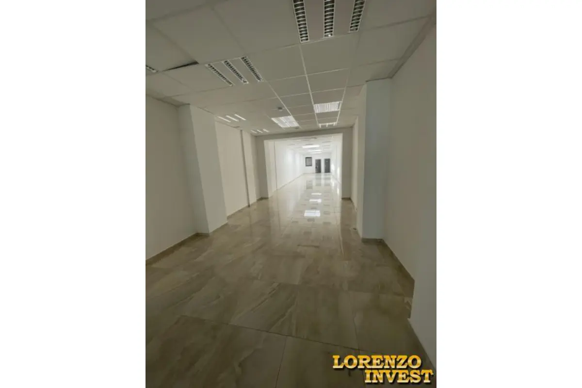 Commerce à vendre à La Louvière 7100 149000.00€ 0 chambres m² - annonce 566442