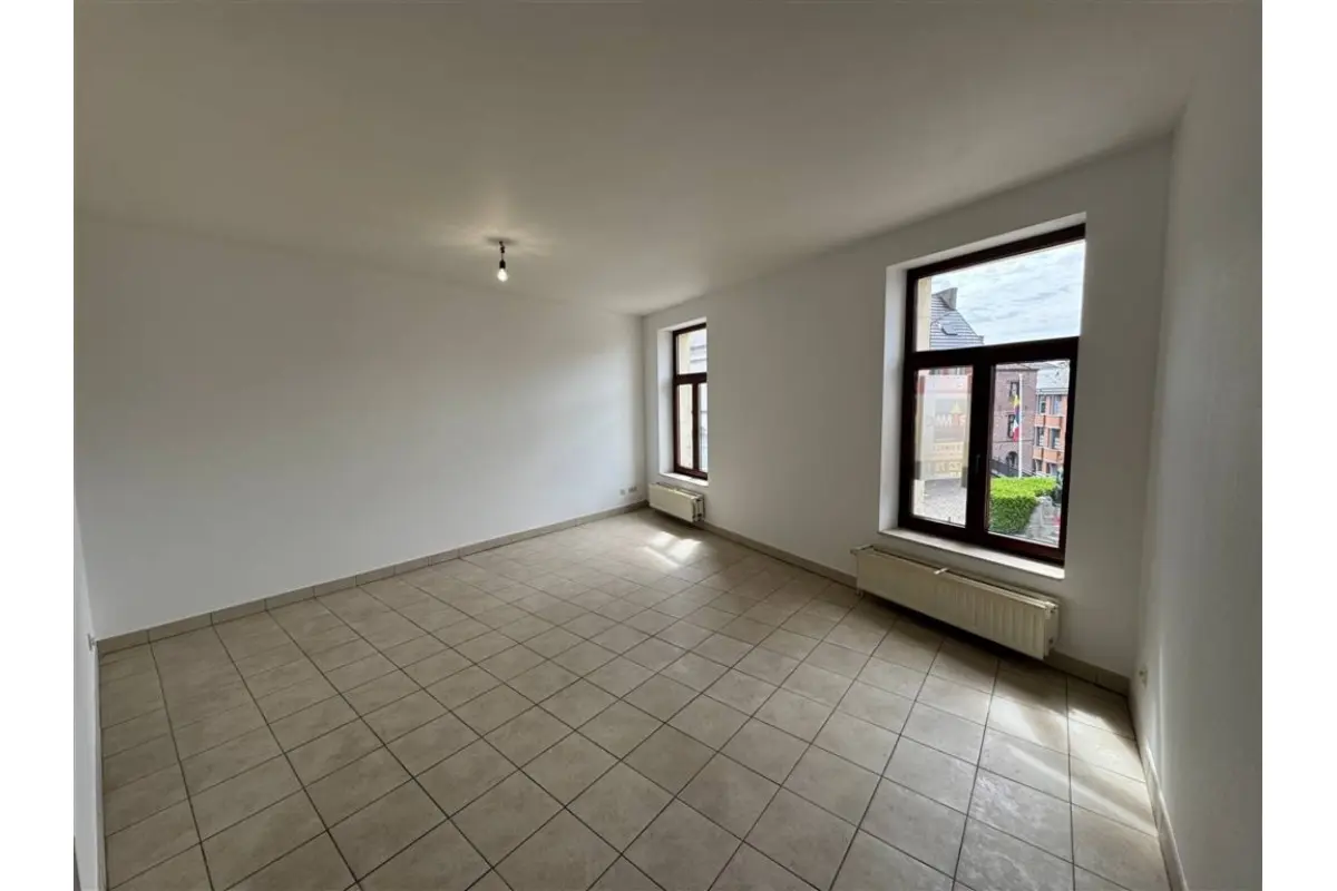 Appartement à vendre à Bon-Secours 7603 110000.00€ 1 chambres 74.00m² - annonce 566605