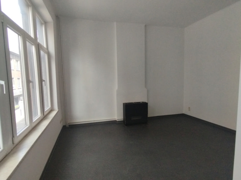 Appartement à louer à Charleroi 6000 600.00€ 1 chambres m² - annonce 567430