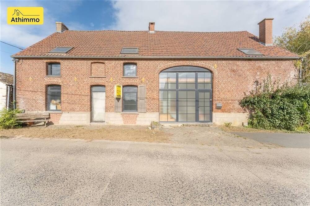 Maison à vendre à Grosage 7950 195000.00€ 7 chambres 313.00m² - annonce 580675